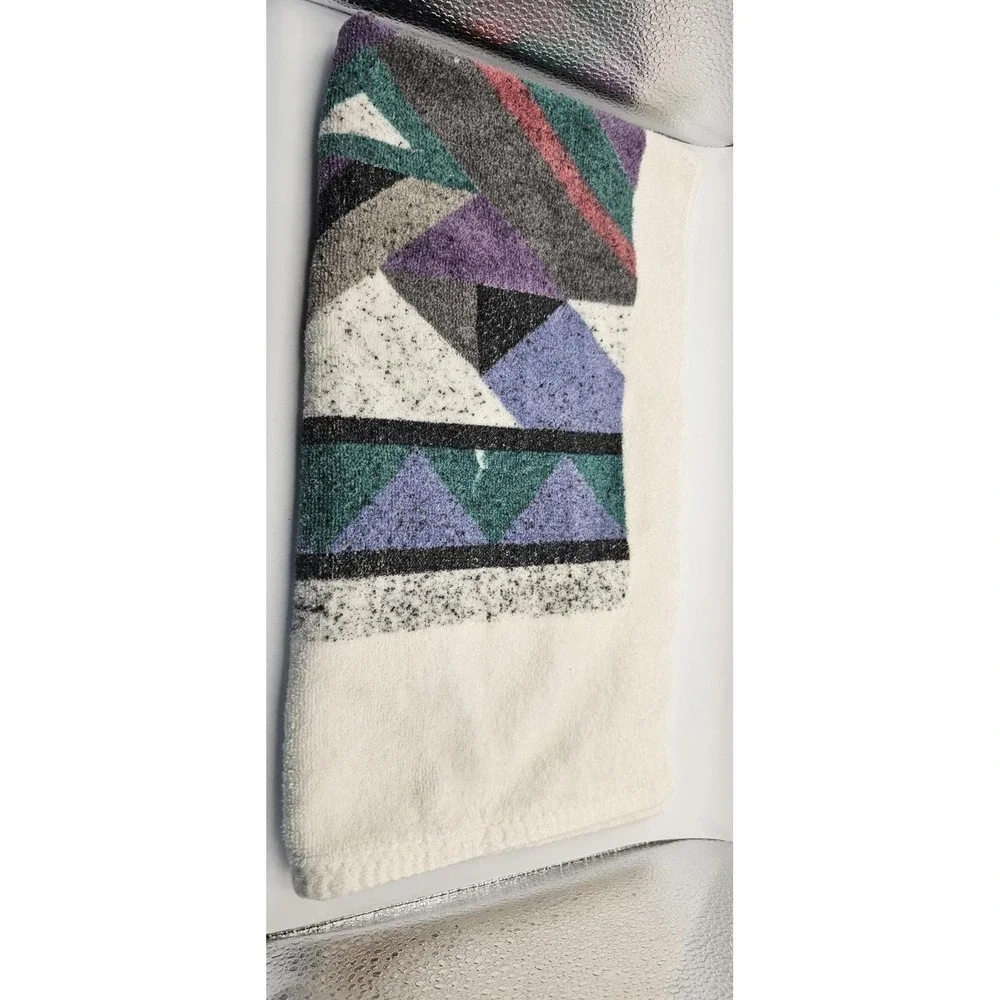 Vintage Springs Bath Fashion Hand Towel Green Purple Geometric 16x29